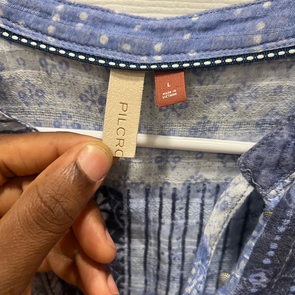 Anthropologie Pilcro Blue Boho Patchwork Tiered
Tunic Top
Size L - Picture 6 of 7